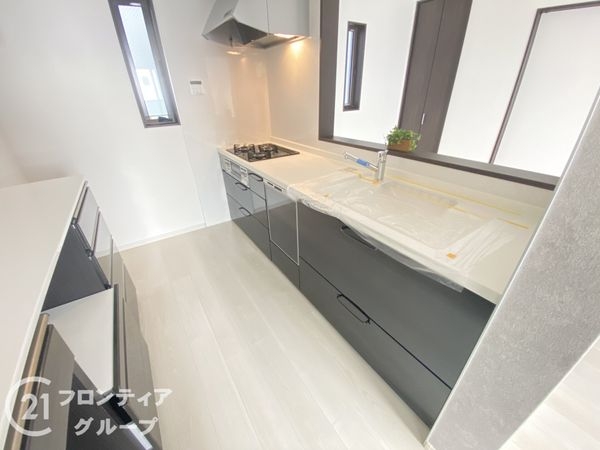 寝屋川市境橋町　中古一戸建て
