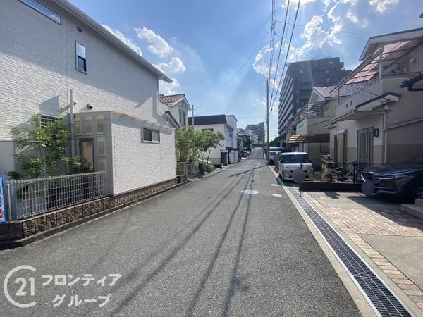 枚方市香里ケ丘８丁目　新築一戸建て　１号棟