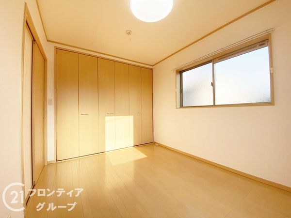 寝屋川市池田３丁目の中古一戸建て