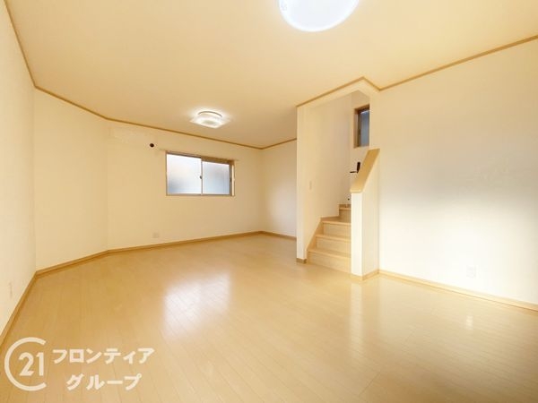 寝屋川市池田３丁目の中古一戸建て