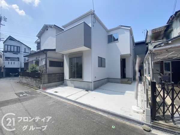 枚方市招提南町１丁目　新築一戸建て　１期　１号棟