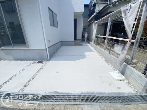 枚方市招提南町１丁目　新築一戸建て　１期　１号棟