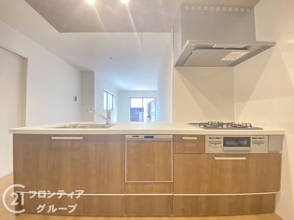 枚方市招提南町１丁目　新築一戸建て　１期　１号棟