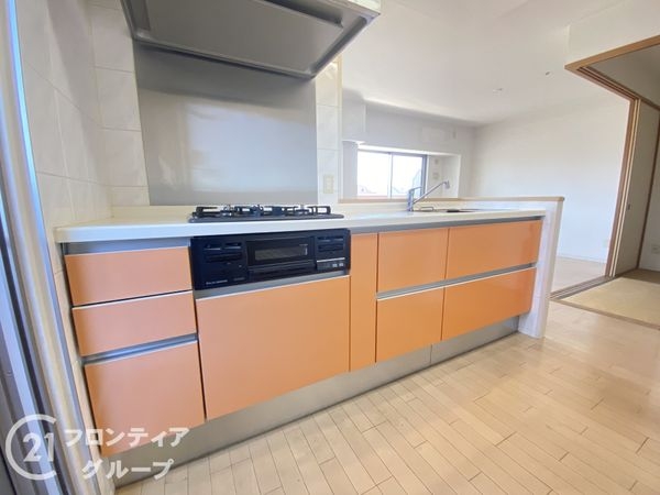エンゼルフィールズ枚方公園 中古マンション(キッチン)