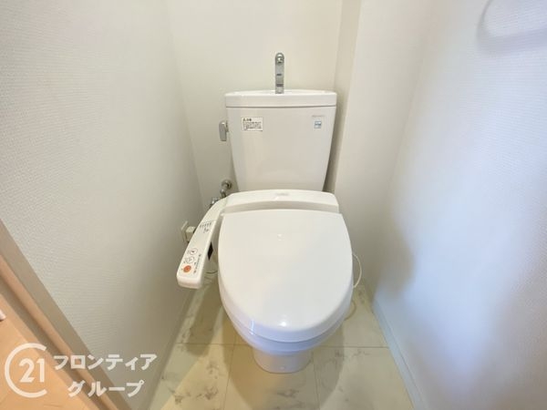 エンゼルフィールズ枚方公園 中古マンション(トイレ)