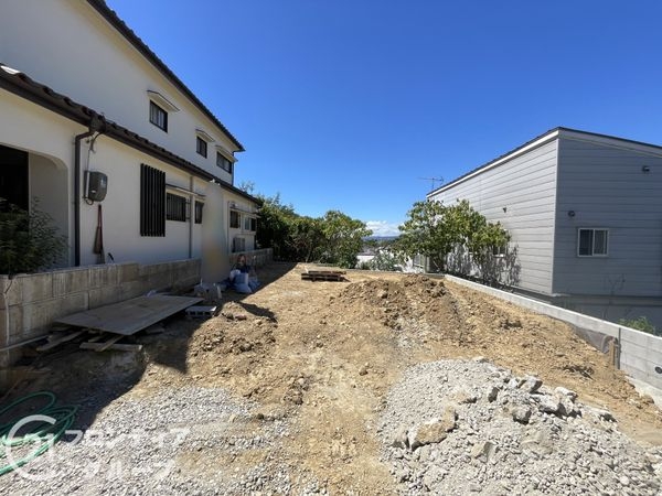 枚方市南中振１丁目　新築一戸建て