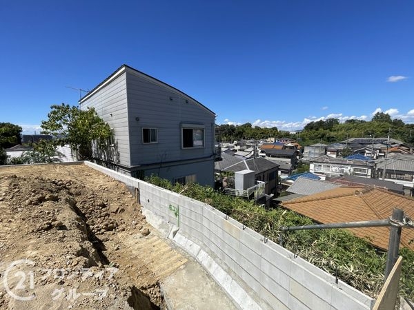 枚方市南中振１丁目　新築一戸建て