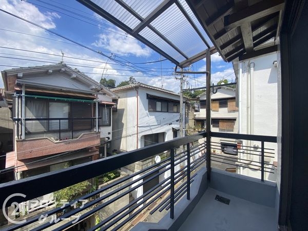 枚方市星丘2丁目の中古一戸建て(バルコニー)