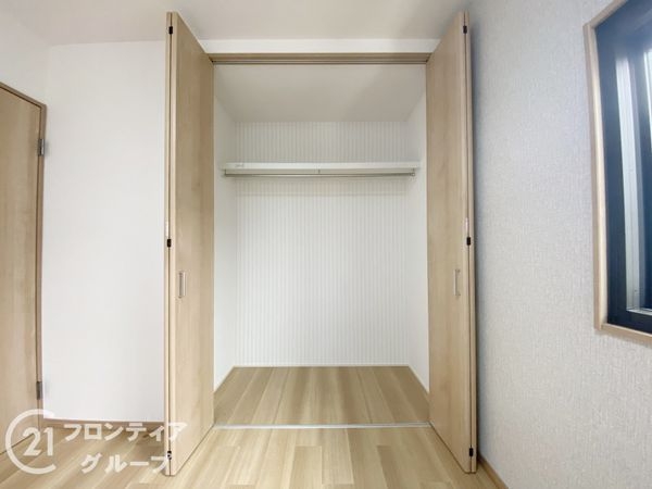 枚方市星丘2丁目の中古一戸建て(収納)