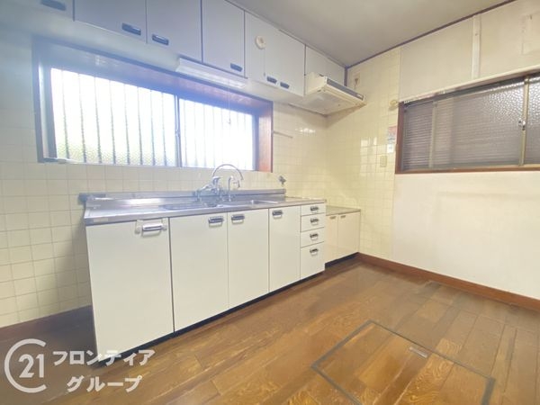 枚方市東香里３丁目の中古一戸建て