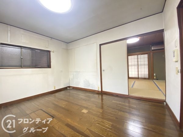 枚方市東香里３丁目の中古一戸建て
