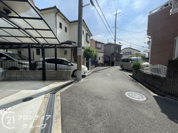 寝屋川市太秦東が丘　中古一戸建て