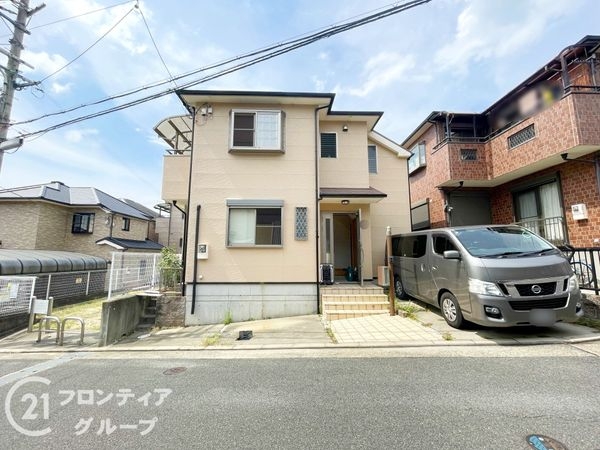 枚方市杉山手３丁目　中古一戸建て