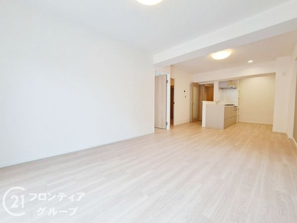 寝屋川コーポラス 中古マンション(リビング)