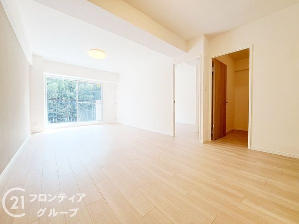 寝屋川コーポラス 中古マンション(リビング)