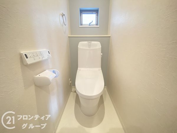 枚方市菊丘町 新築一戸建て 2号地(トイレ)