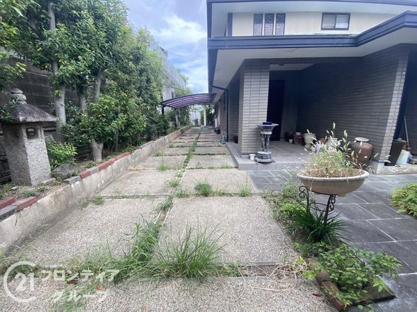 枚方市香里ケ丘２丁目の中古一戸建て