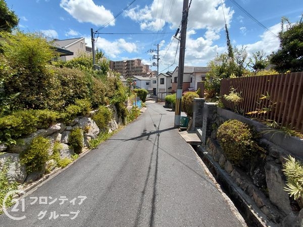 枚方市香里ケ丘２丁目の中古一戸建て