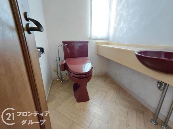 枚方市香里ケ丘２丁目の中古一戸建て