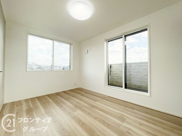 枚方市北楠葉町　新築一戸建て