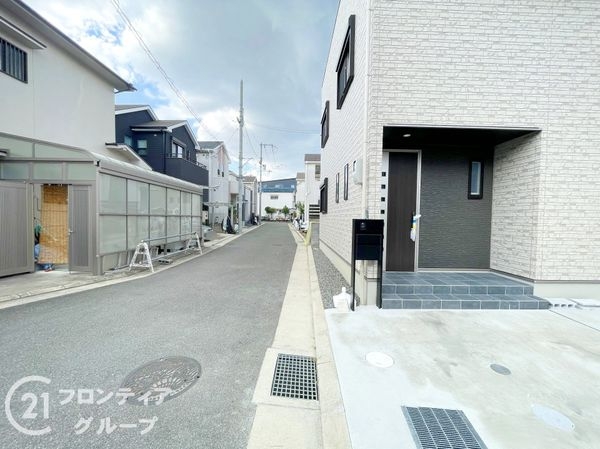 枚方市北楠葉町　新築一戸建て