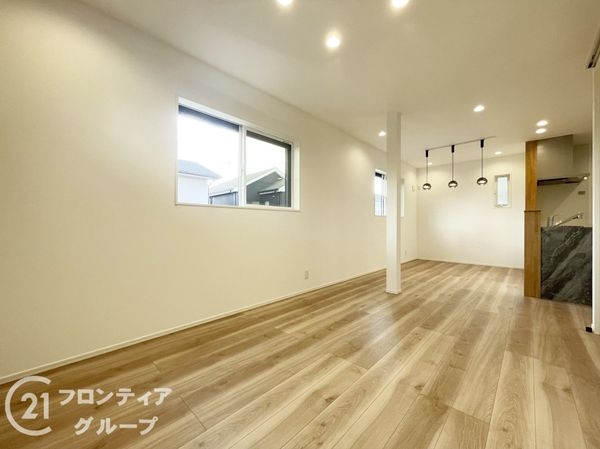 枚方市北楠葉町　新築一戸建て