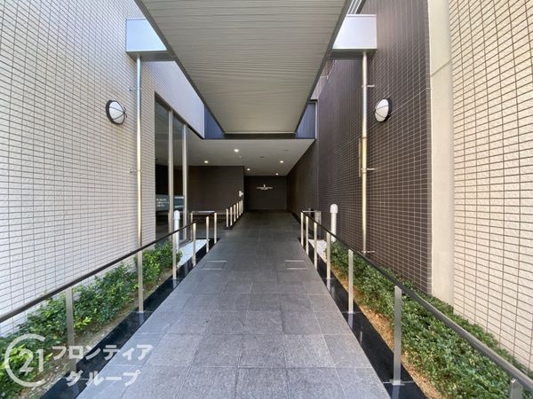 ロイヤルメドゥ香里園タワー　中古マンション