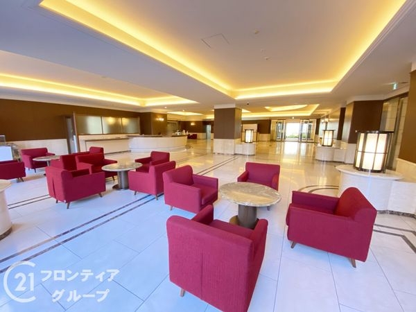 ロイヤルメドゥ香里園タワー　中古マンション