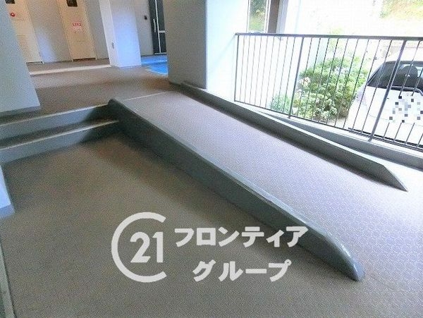 寝屋川東ファミリータウン西四番館　中古マンション