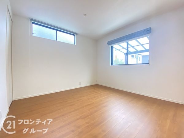 枚方市長尾元町５丁目の中古一戸建て