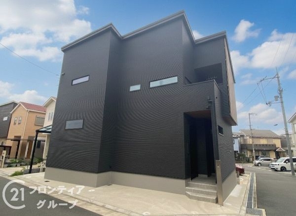 枚方市長尾元町5丁目　中古一戸建て