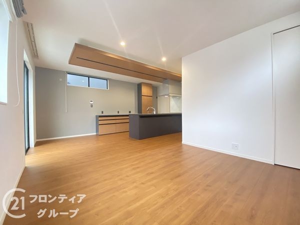 枚方市長尾元町５丁目の中古一戸建て