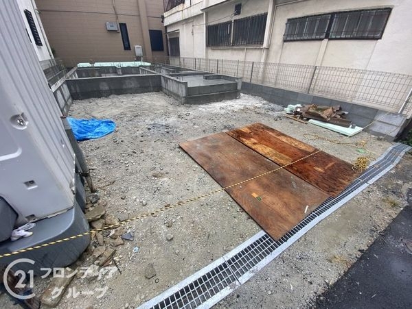 寝屋川市春日町新築一戸建て　２期　全１区画