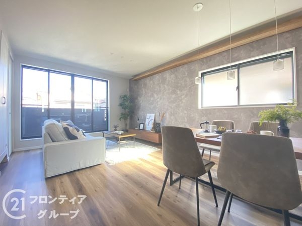 交野市倉治３丁目　新築一戸建て