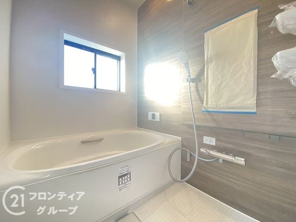 寝屋川市高柳２丁目　中古一戸建て