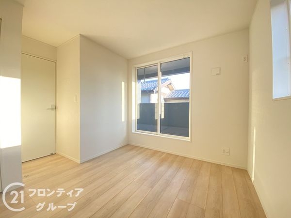 枚方市養父元町　新築一戸建て　第３　全１区画