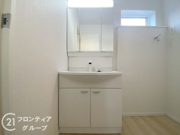 枚方市養父元町　新築一戸建て　第３　全１区画