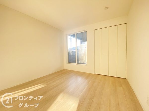 枚方市養父元町　新築一戸建て　第３　全１区画
