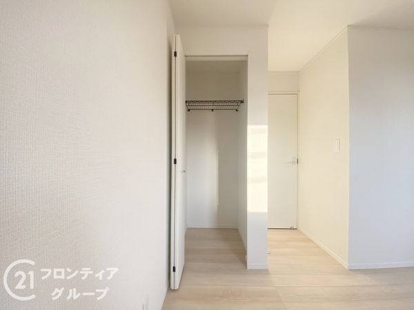 枚方市養父元町　新築一戸建て　第３　全１区画