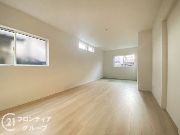 枚方市養父元町　新築一戸建て　第３　全１区画