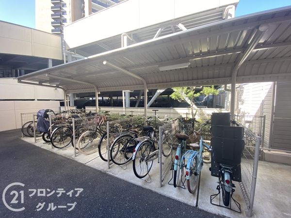 パークオアシス　中古マンション