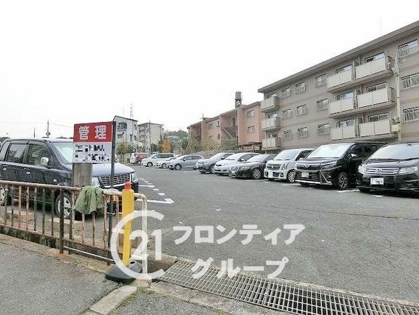 寝屋川東ファミリータウン北１番館　中古マンション
