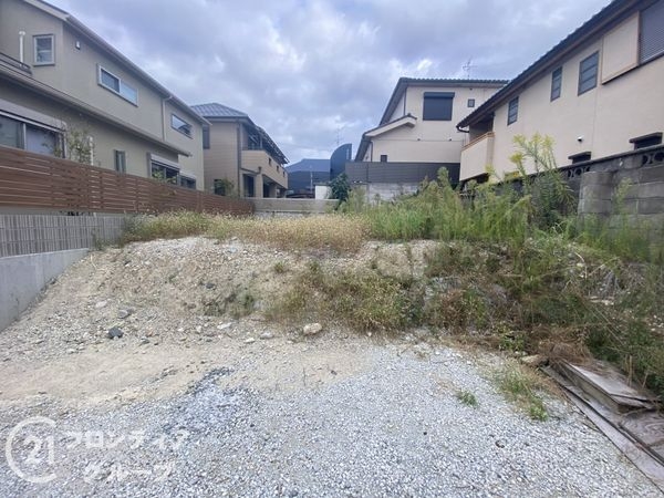 寝屋川市成田町の土地