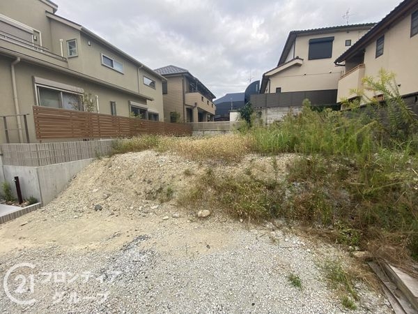 寝屋川市成田町の土地