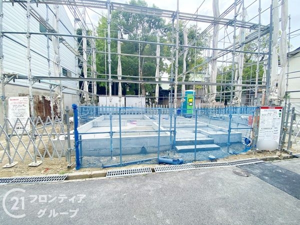 寝屋川市高柳３丁目　新築一戸建て　２号棟