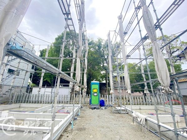 寝屋川市高柳３丁目　新築一戸建て　１号棟