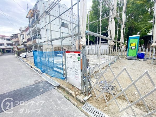 寝屋川市高柳３丁目　新築一戸建て　１号棟