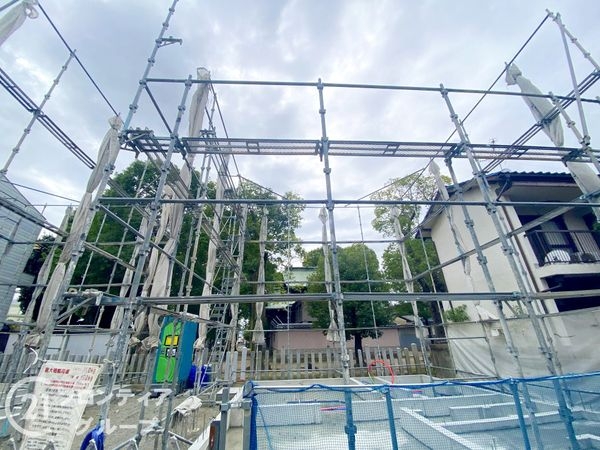 寝屋川市高柳３丁目　新築一戸建て　１号棟