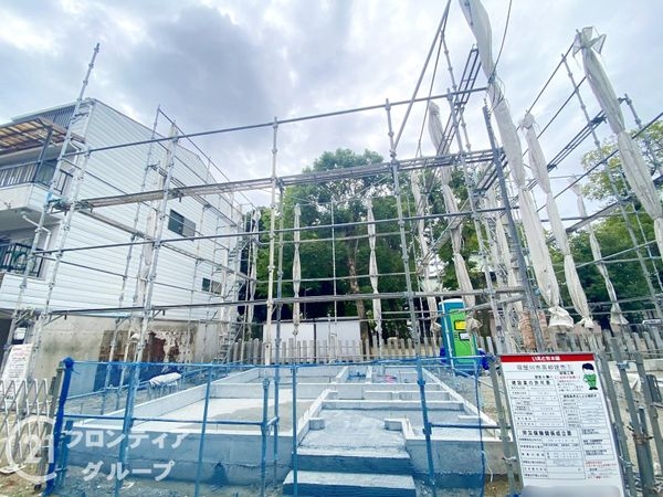 寝屋川市高柳３丁目　新築一戸建て　１号棟