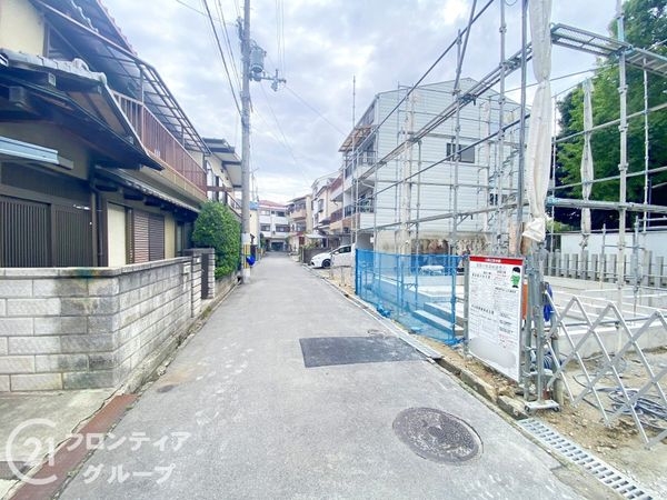 寝屋川市高柳３丁目　新築一戸建て　１号棟